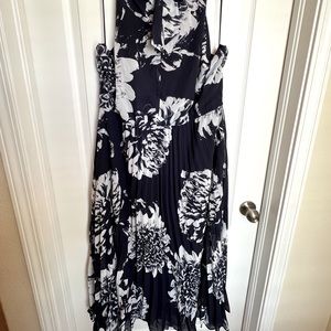 Women’s Plus Size Maxi Dress